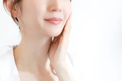 顔脱毛 医療脱毛 毛穴