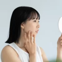 女性