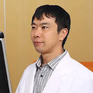 岡 博史 統括院長