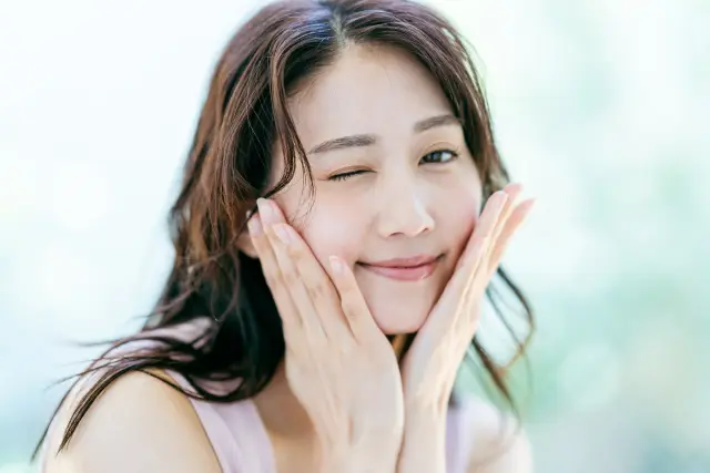女性顔