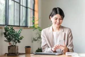女性