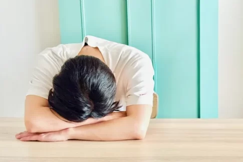 男性　落ち込む