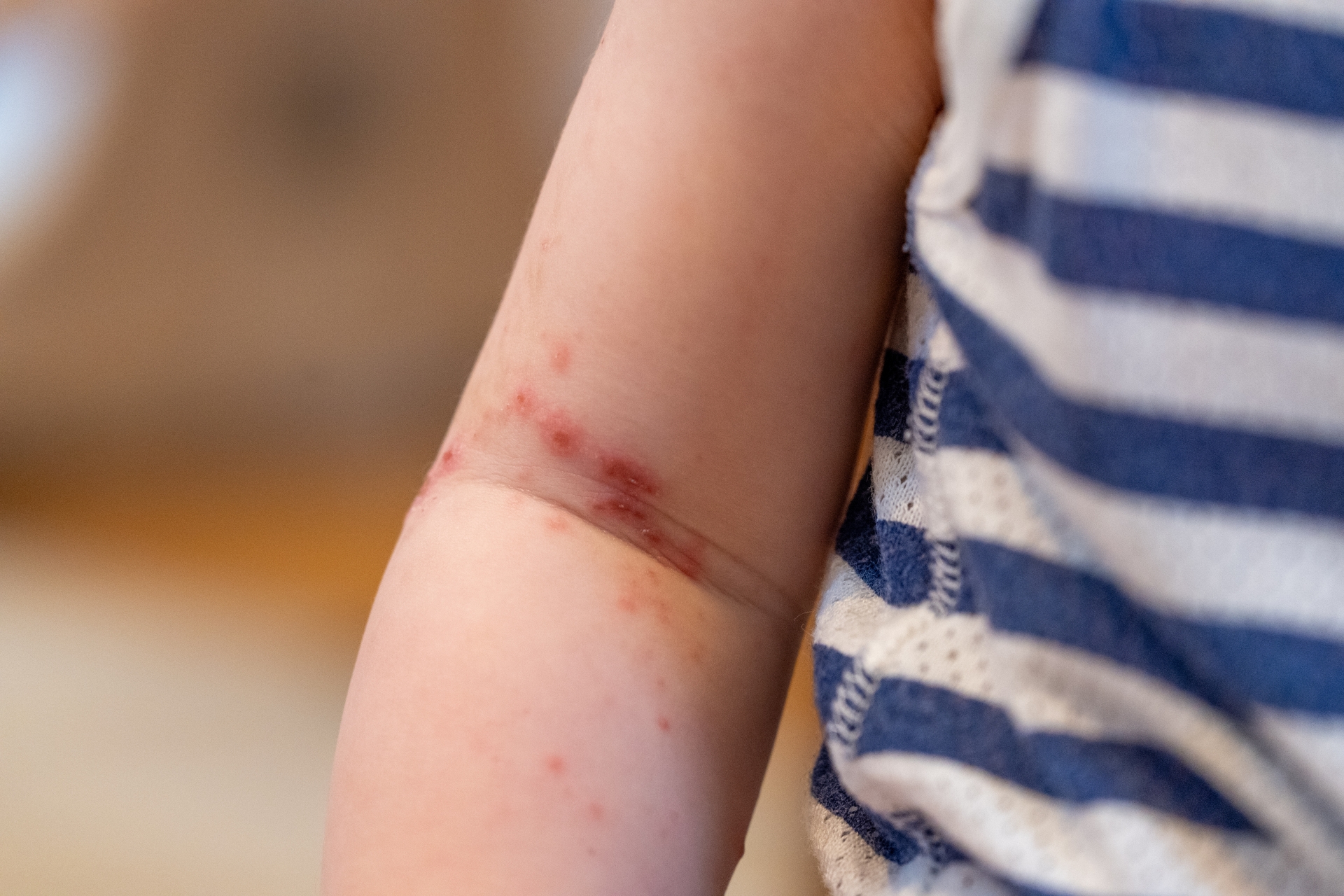 赤ちゃん　泣く