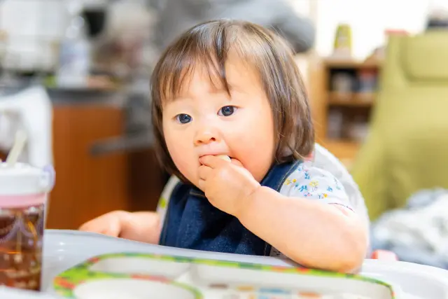 大食い少女