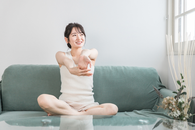 女性　ストレッチ