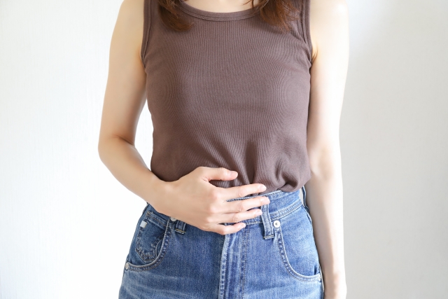 体調不良　女性