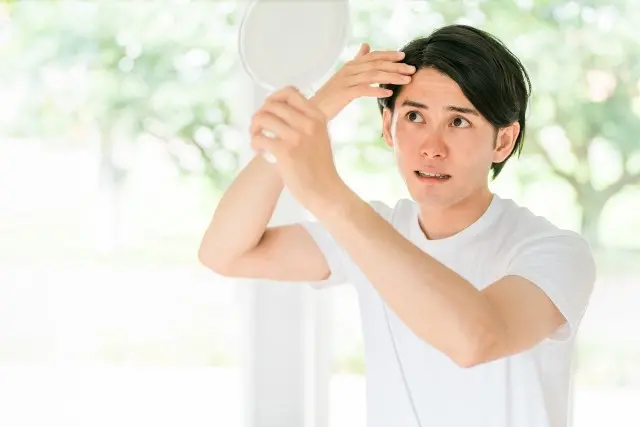 薄毛　男性　植毛