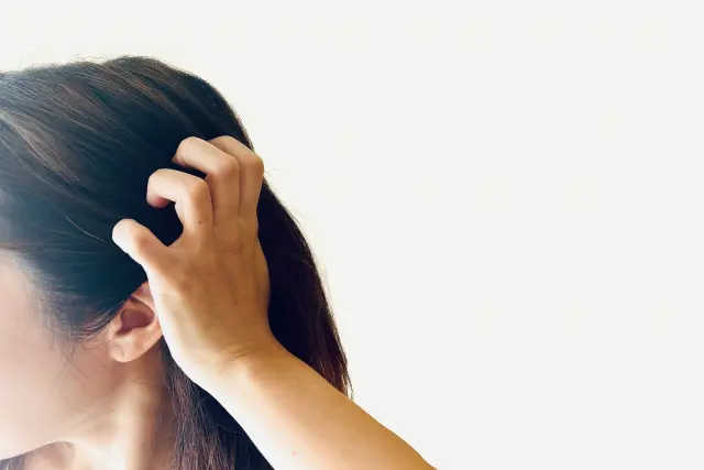 低出力レーザー療法（LLLT）とは？薄毛対策の新常識を解説｜ヒロクリニック