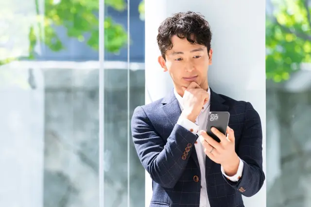 男性