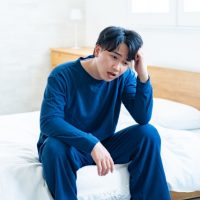 不眠症　男性