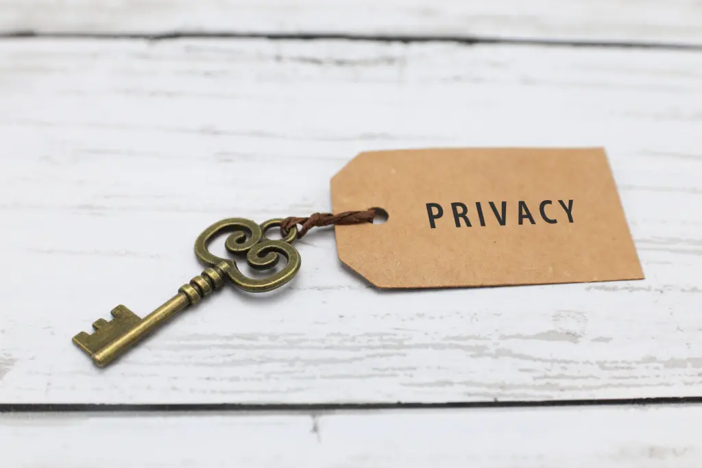 PRIVACY 鍵 秘密
