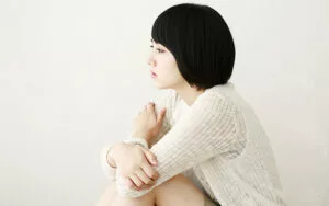 流産ってどんな状態のこと？流産の原因とは？　女性　写真