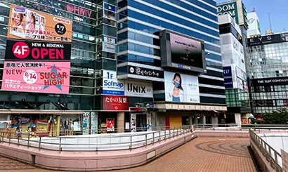 ペデストリアンデッキを通るルート2