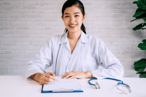 NIPT（新型出生前診断）検査結果の見方と注意点をカウンセラーがご紹介