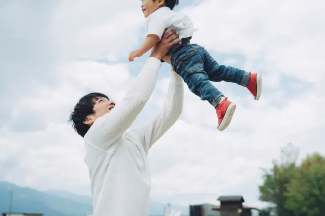 男性でも育休は取得できる？取得状況や制度について紹介　ヒロクリニック　NIPT