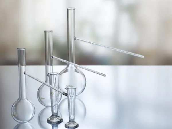 NIPT　猫鳴き症候群、プラダー・ウィリ症候群、アンジェルマン症候群の検出に関して　試験管