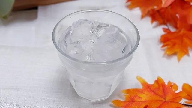 水