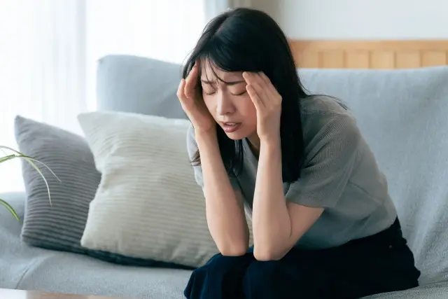 女性